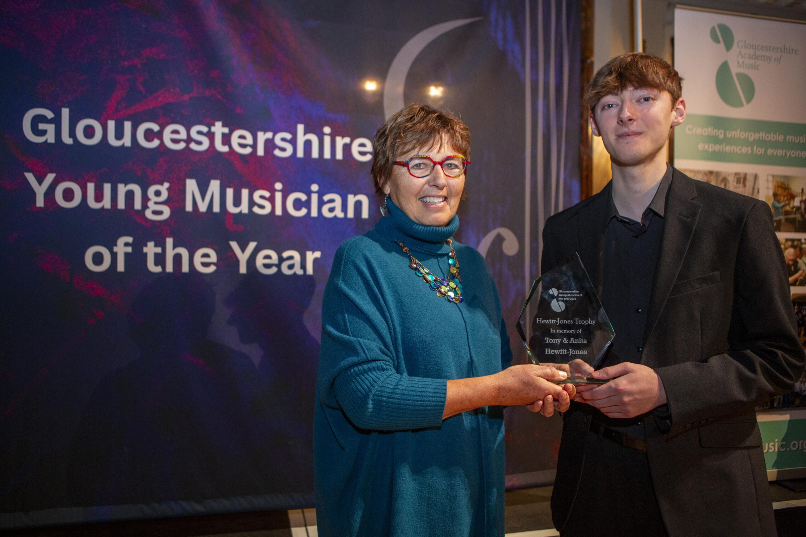 Winner Herbie, being presented with trophy by Caroline Lumsden.